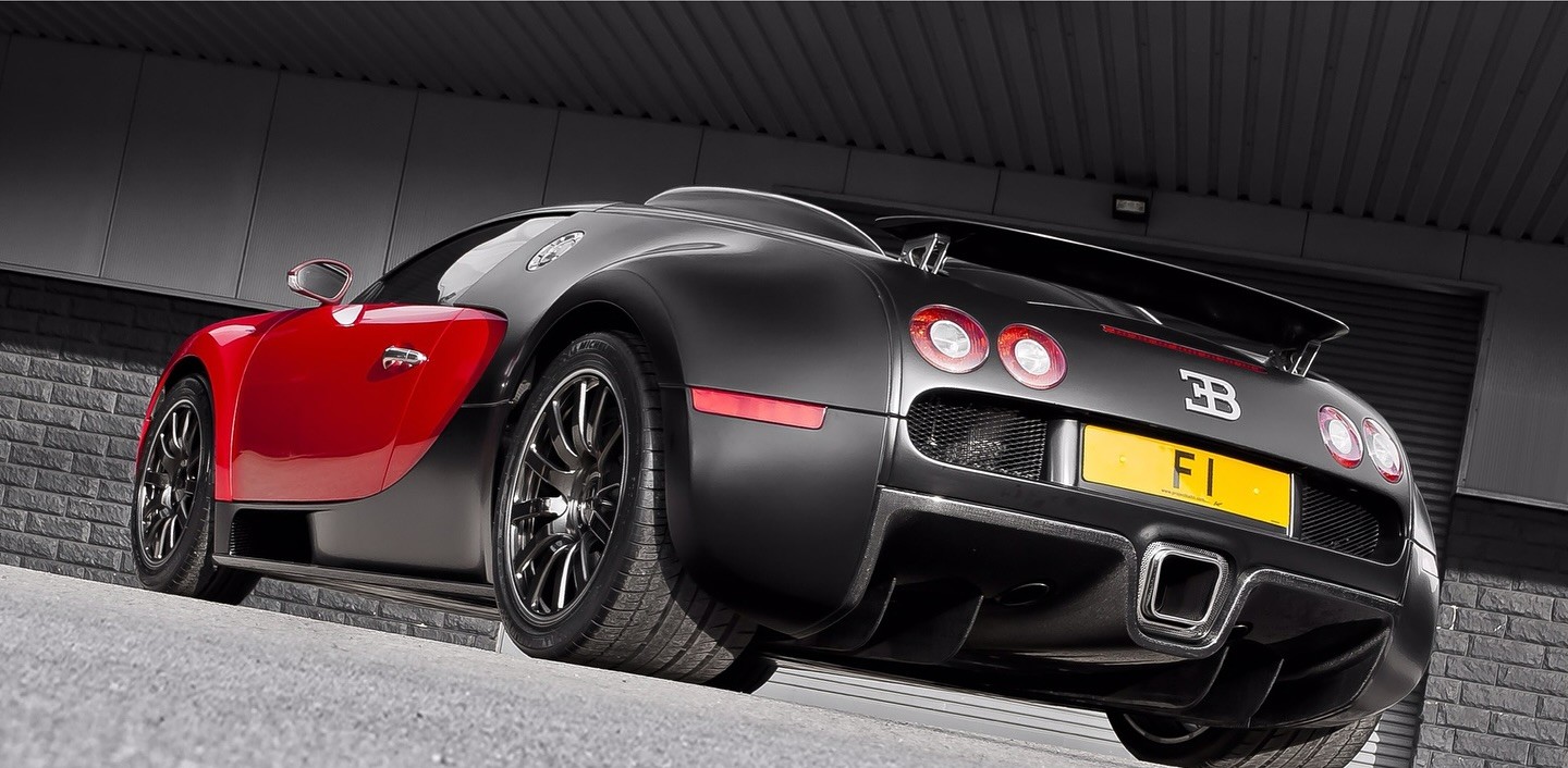 f 1 number plate of Afzal Kahn's Bugatti Veyron